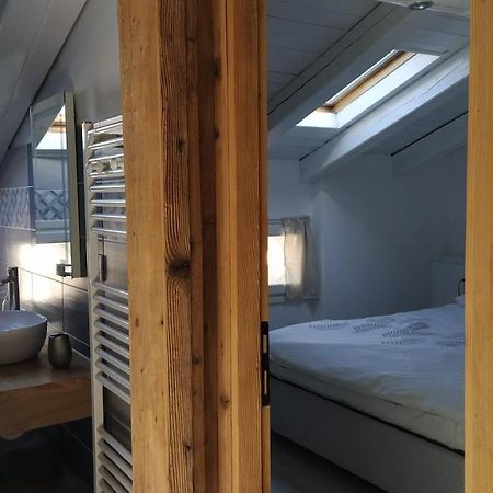 Ferienwohnung Un Oeil Sur La Cathedrale Aosta Exterior foto